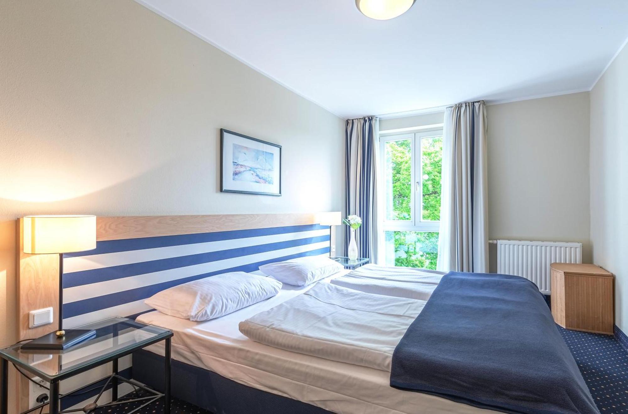 Toni's Room an der Seebrücke Zingst Exterior foto